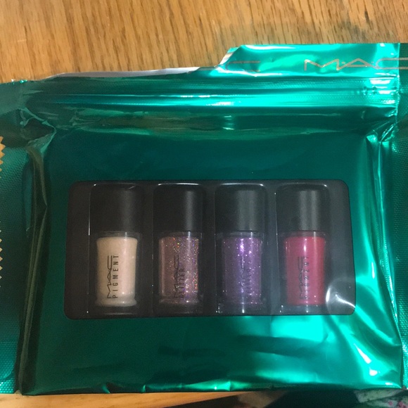 MAC Cosmetics Other - MAC Eyeshadow